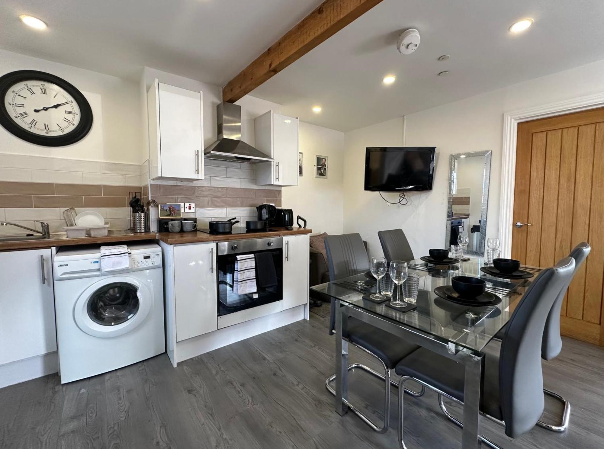 2-bed With Rooftop Garden In Prime Location Appartamento